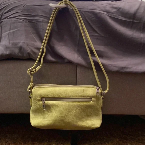 Purse - Picture 2 of 3